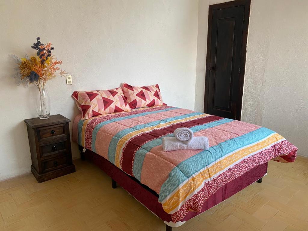 Casa Del Viajero Colonial Guatemala Appartamento Esterno foto