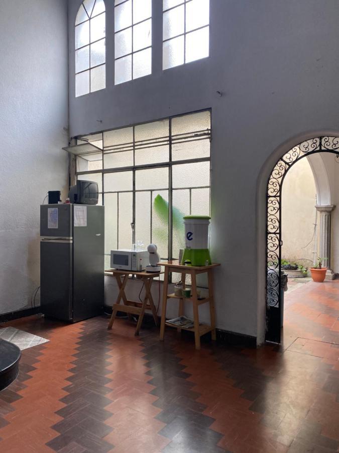 Casa Del Viajero Colonial Guatemala Appartamento Esterno foto